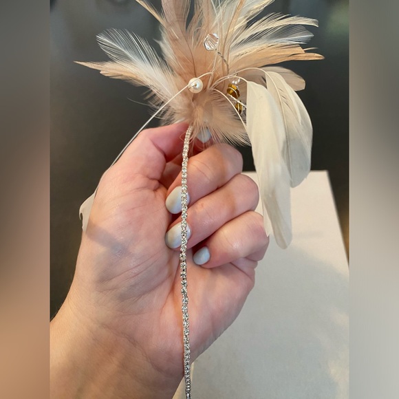 Crystal Flower Bridal Headband with pearls, rhinestones and feathers - Picture 8 of 11
